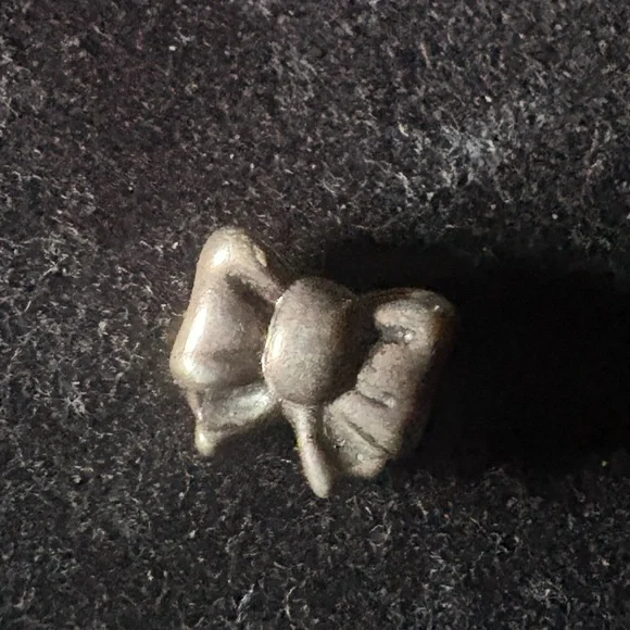 Pandora Retired Bow Charm - Picture 3 of 3